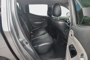 Mitsubishi L200 bild 13