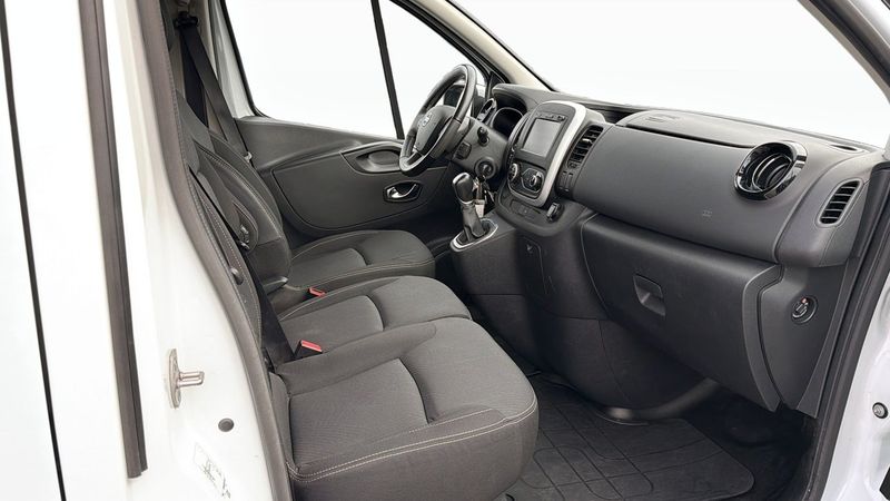 Nissan NV300 bild 3