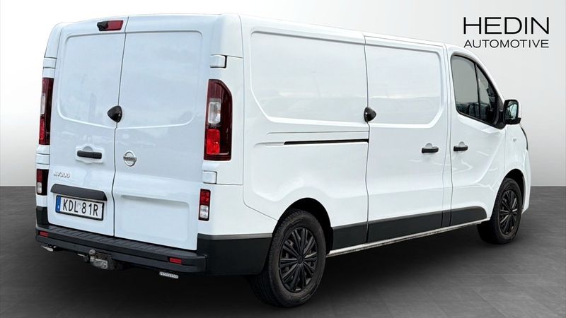Nissan NV300 bild 2