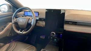 Ford Mustang Mach-E bild 4