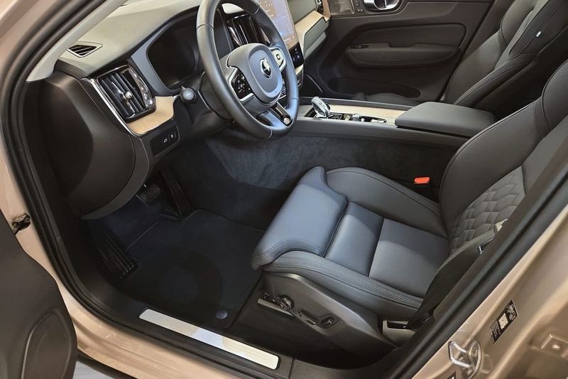 Volvo XC60 bild 8