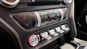 Ford Mustang bild 19