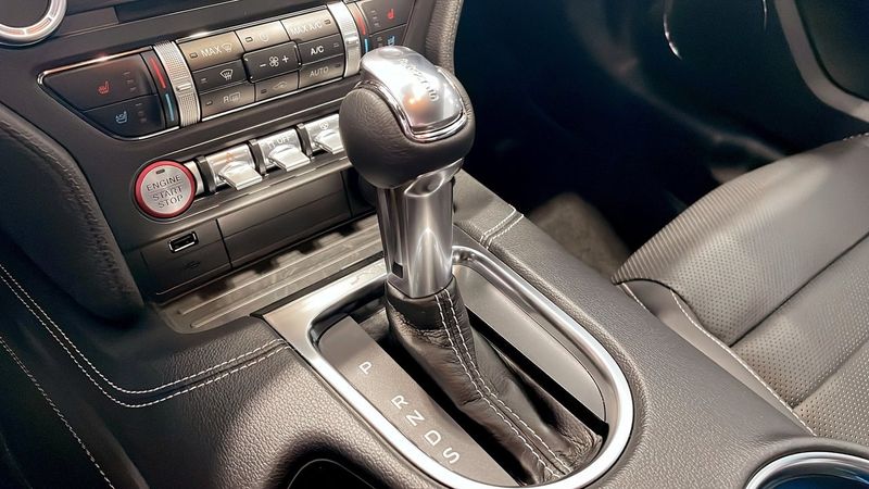 Ford Mustang bild 18