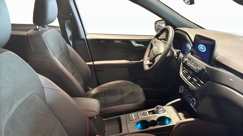 Ford Kuga bild 3