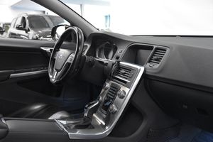 Volvo V60 bild 8
