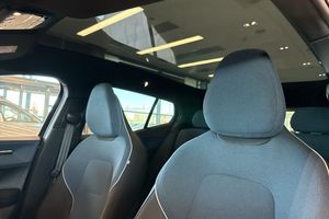 Volvo EX30 bild 17