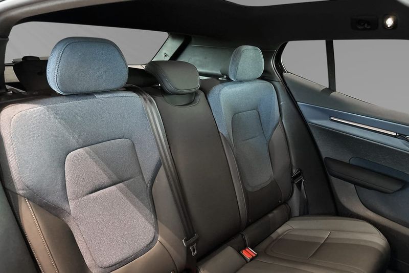 Volvo EX30 bild 11