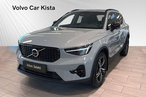 Volvo XC40 B3 FWD Bensin Plus Dark Drag BLIS Carplay 360Kam - 2025