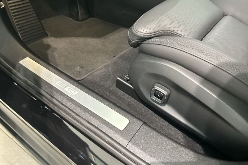 Volvo ES90 bild 27