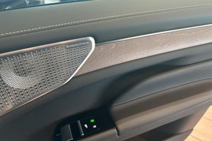 Volvo ES90 bild 13