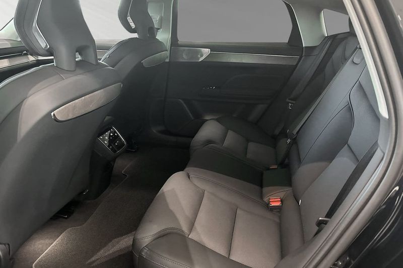 Volvo ES90 bild 8