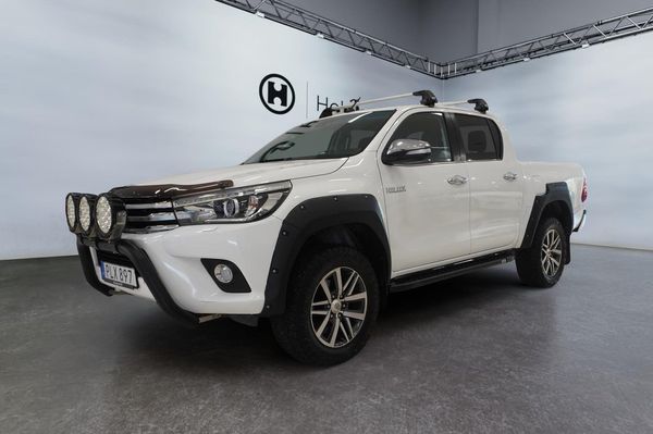 Toyota Hilux 2,4 AWD Doublecab Automat Kamera | Ränta 1,99% - 2017