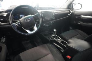 Toyota Hilux bild 9