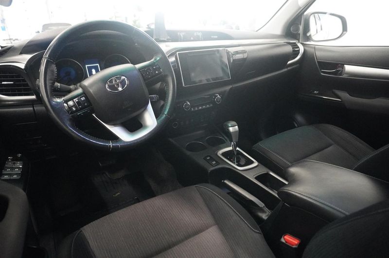 Toyota Hilux bild 9