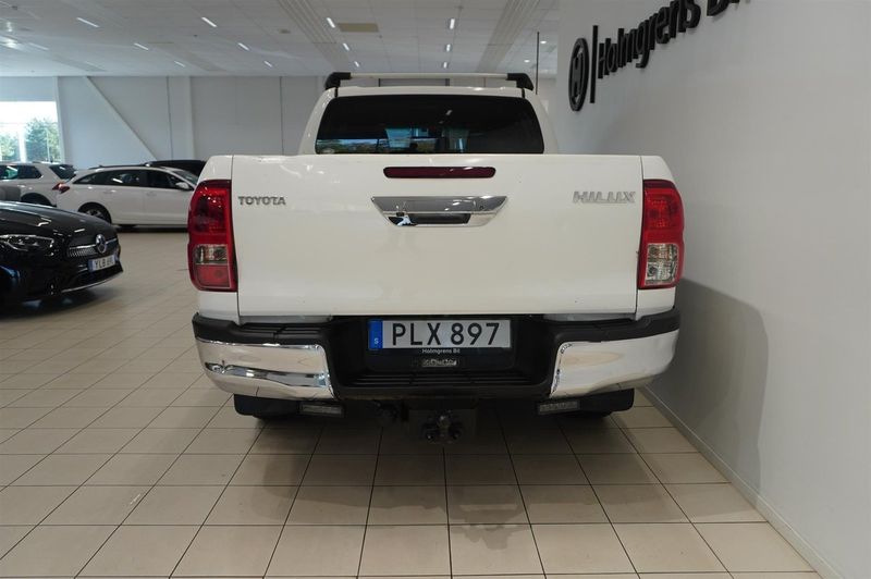 Toyota Hilux bild 6