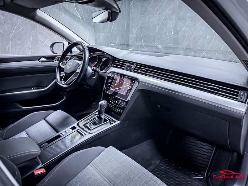 Volkswagen Passat bild 14