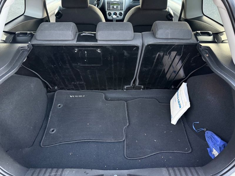 Ford Fiesta bild 24