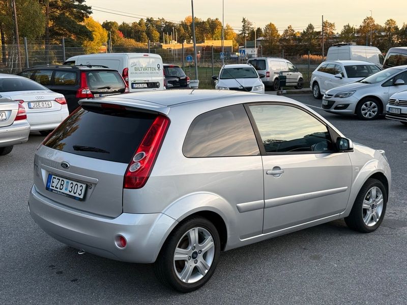 Ford Fiesta bild 5
