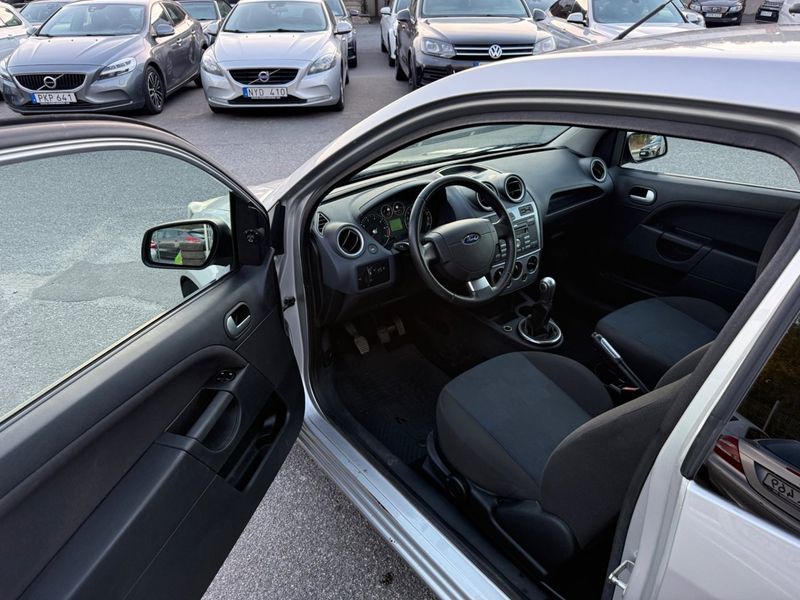 Ford Fiesta bild 10