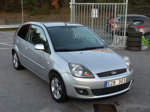 Ford Fiesta bild 7