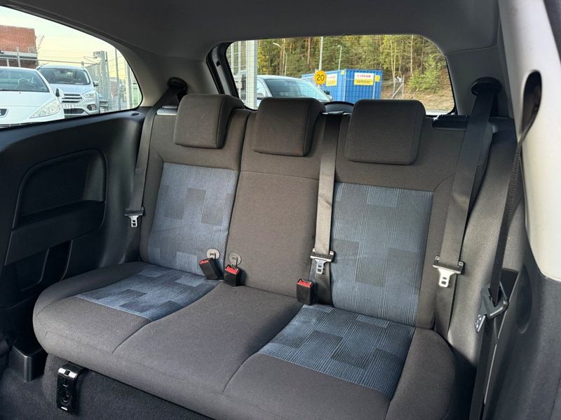 Ford Fiesta bild 22