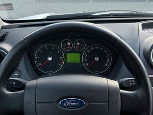 Ford Fiesta bild 25