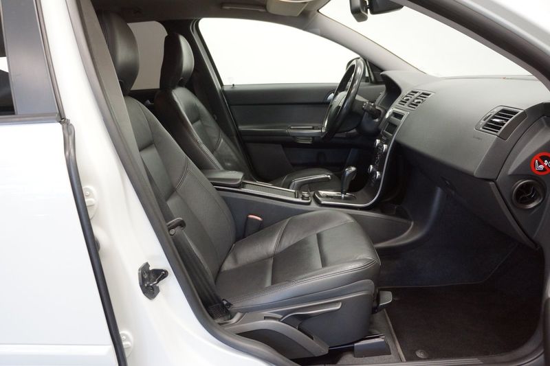 Volvo V50 bild 13
