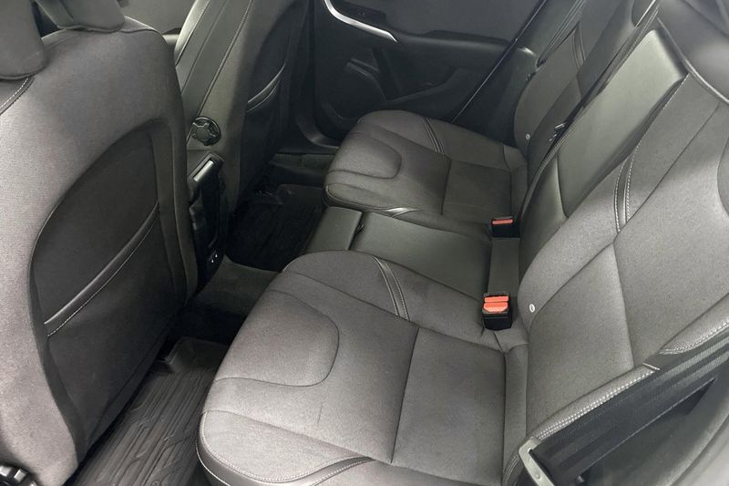 Volvo V40 bild 17