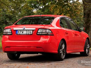 Saab 9-3 bild 2