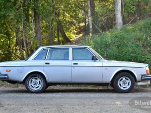 Volvo 262 bild 10