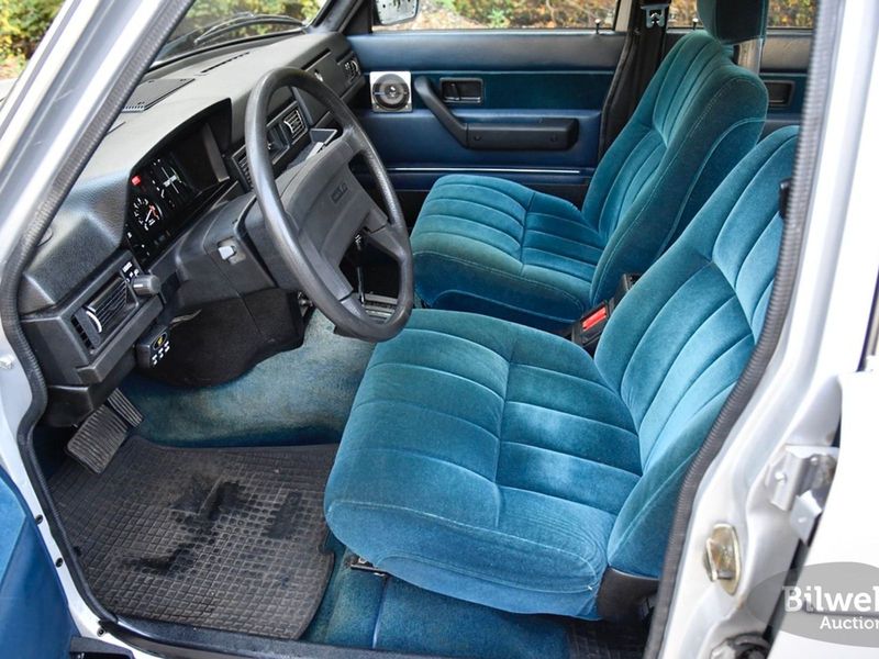 Volvo 262 bild 19