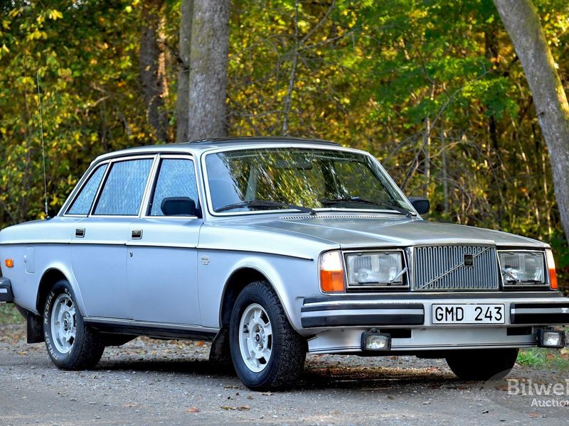 Volvo 262 bild 13