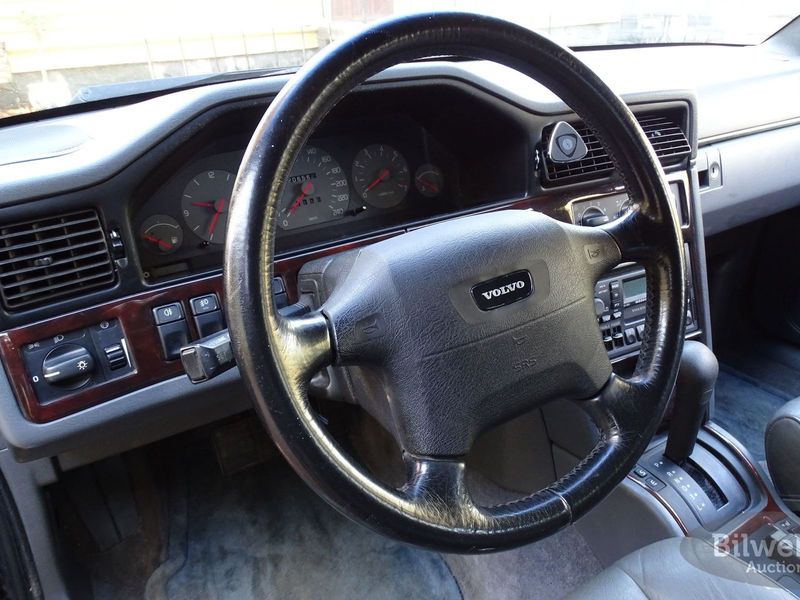 Volvo 960 bild 36