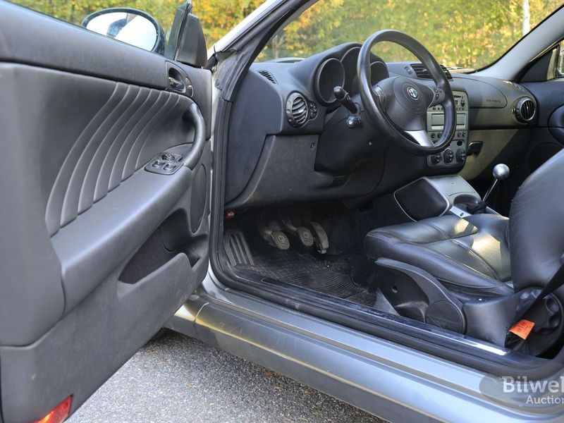 Alfa Romeo GT bild 6