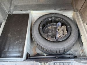 Mercedes E300 bild 89