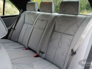 Mercedes E300 bild 65