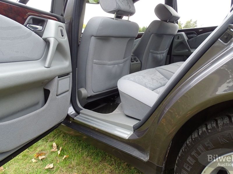 Mercedes E300 bild 61