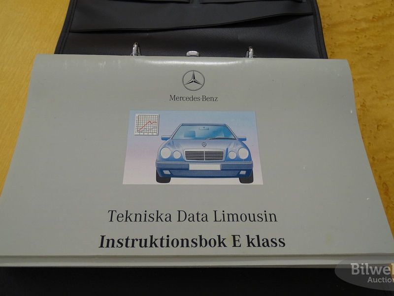 Mercedes E300 bild 78