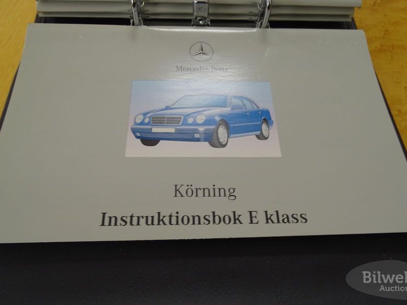 Mercedes E300 bild 80