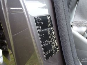 Mercedes E300 bild 60