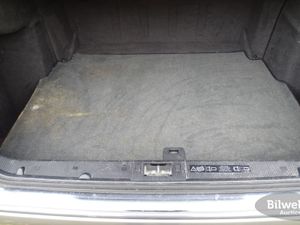 Mercedes E300 bild 34