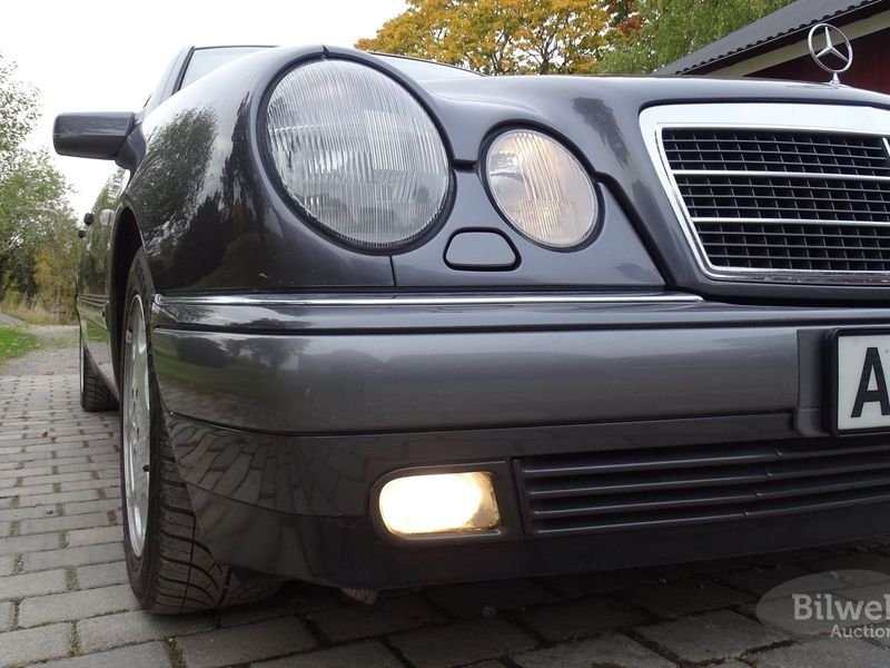 Mercedes E300 bild 83