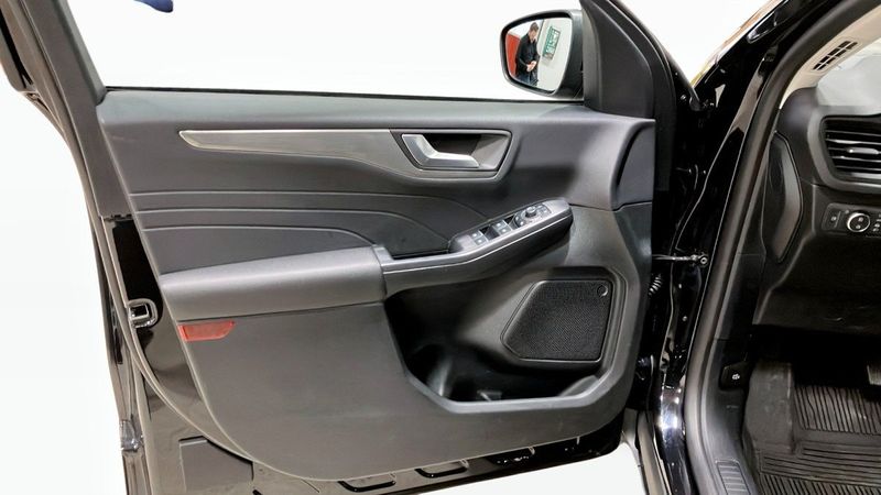 Ford Kuga bild 11