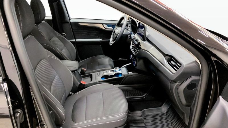 Ford Kuga bild 3
