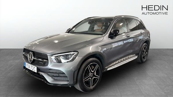 Mercedes GLC300 DE 4MATIC SUV / AMG PAKET - 2021