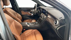 Mercedes GLC300 bild 7