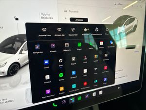 Tesla Model Y bild 23