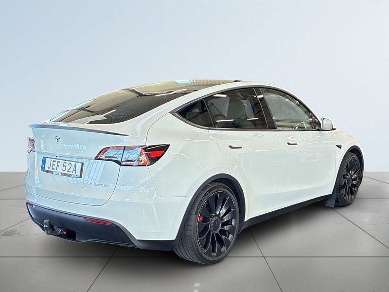 Tesla Model Y bild 6