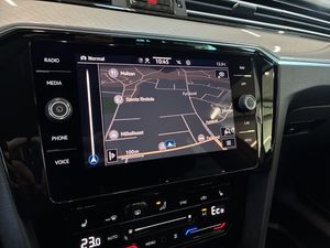 Volkswagen Passat bild 15