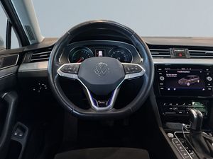 Volkswagen Passat bild 9